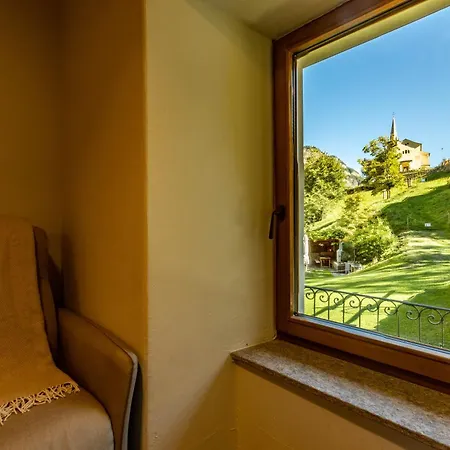 Apartment La Tsambra-le Four Des Alpes