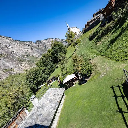 La Tsambra-le Four Des Alpes Rhemes-Saint-Georges