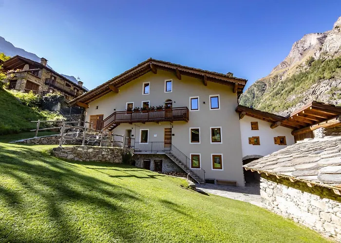 La Tsambra-le Four Des Alpes Rhemes-Saint-Georges